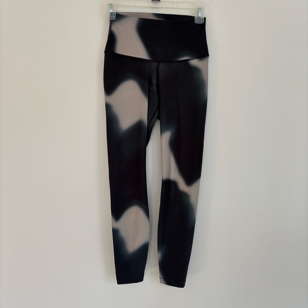 Nike Yoga Dri-FIT High Rise Leggings Grey Black Gradient Tie Dye Size S 7/8 - Picture 2 of 6